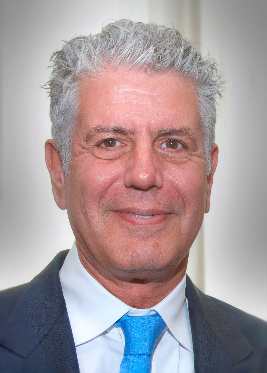 Anthony Bourdain at the 74th Peabody Awards, 2015. Photo: Peabody Awards / Wikimedia Commons (CC BY 2.0)